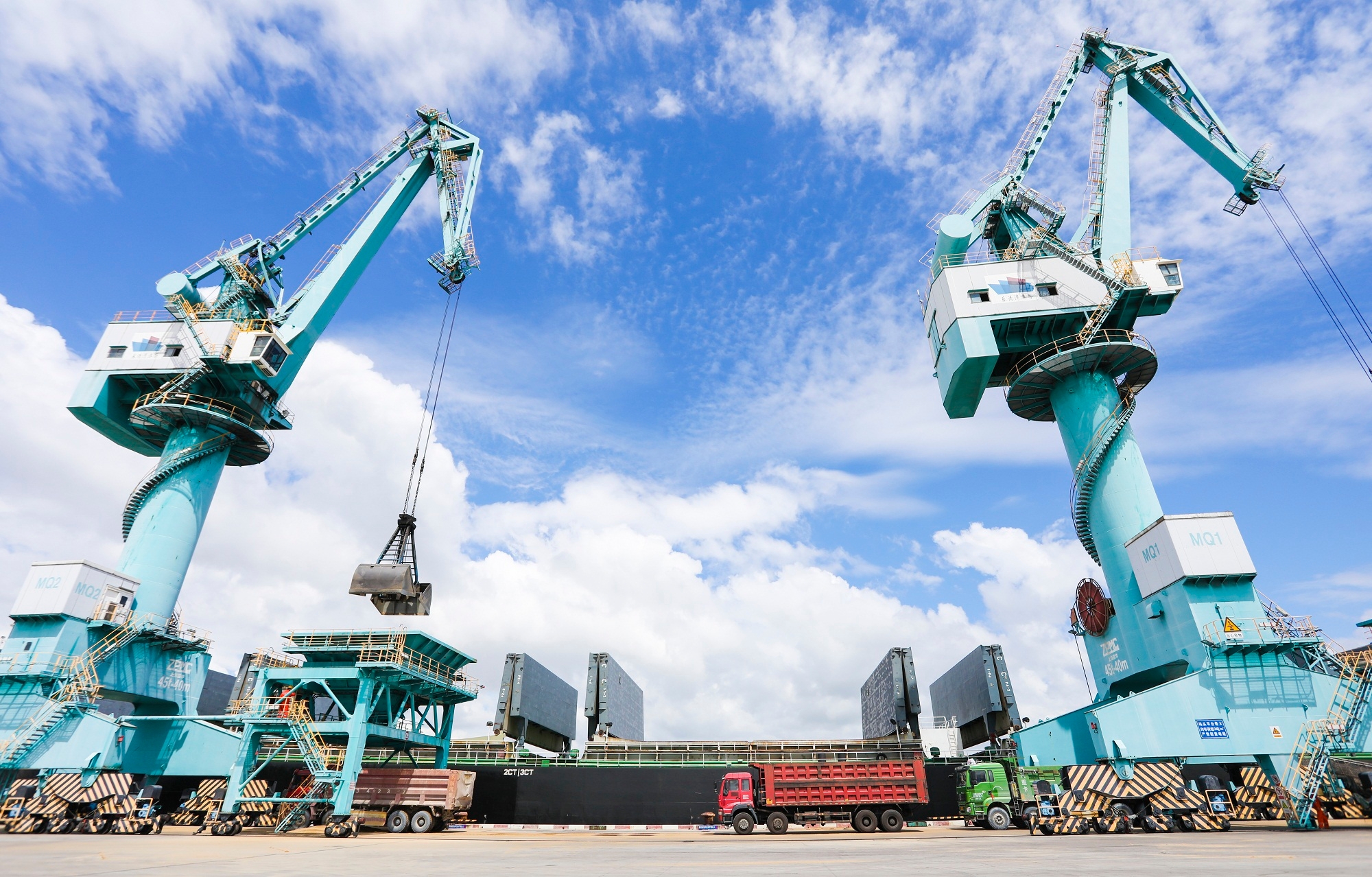 温州港乐清湾港区正式对国际航行船舶开放