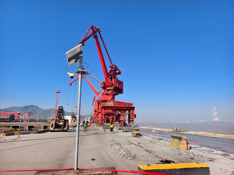 龙湾公司安全管理添“新哨”——移动电子哨兵监控站岗系统正式上岗护航施工作业